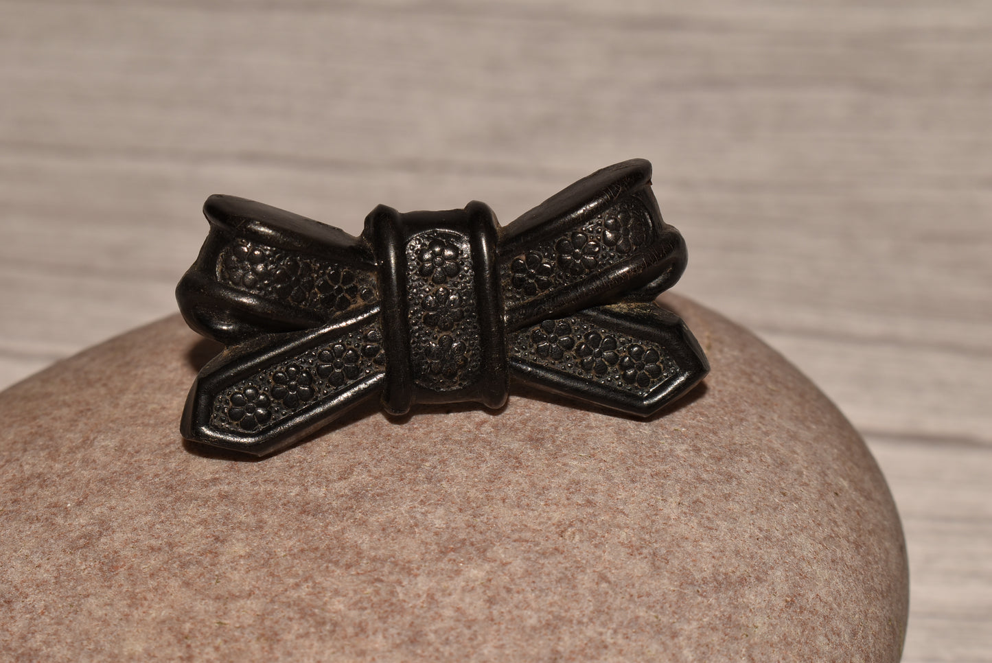 Antique Bog Oak Brooch - Gorgeous Carved Bow Dated 16 May 1880