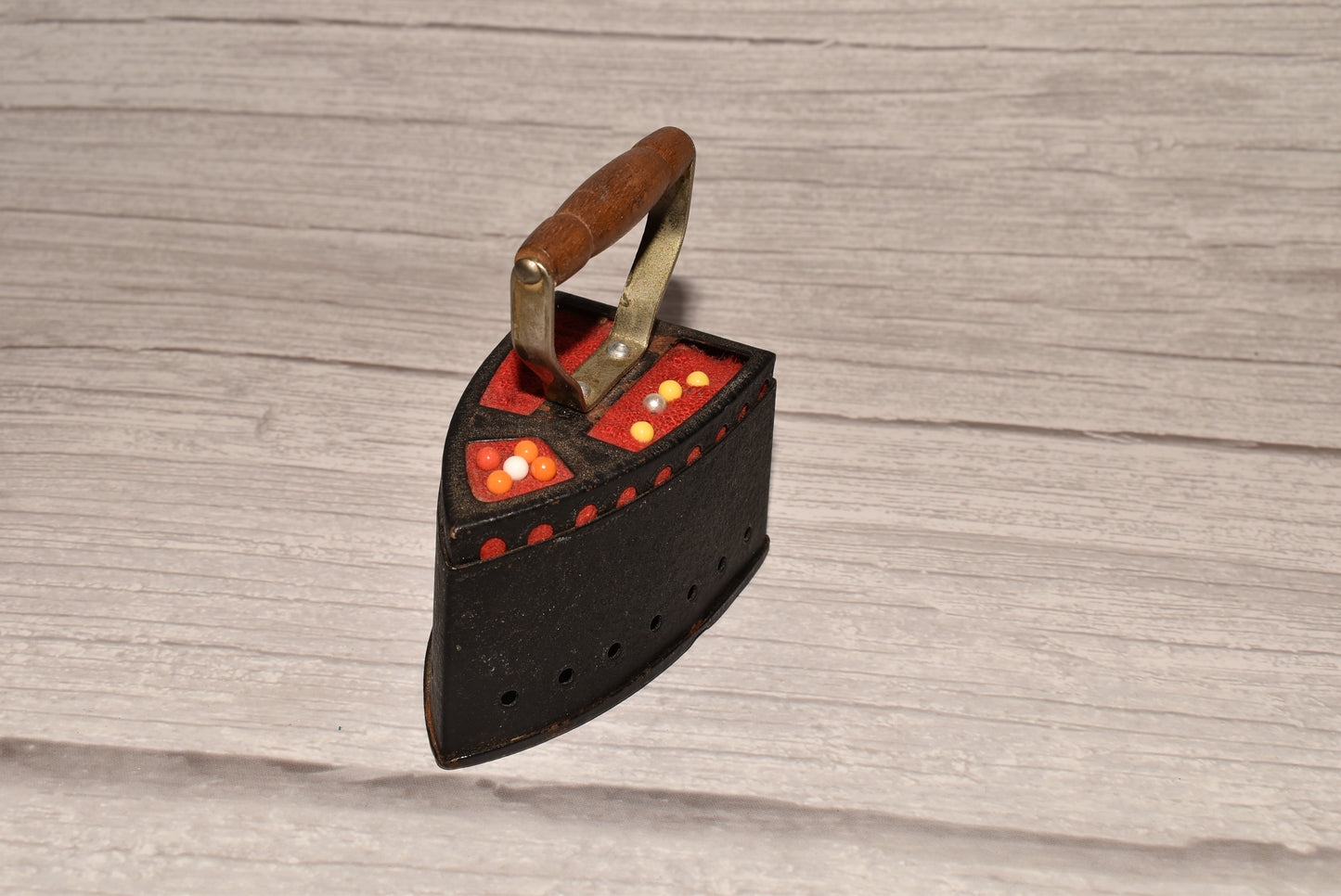 Novelty Tape Measure - Charming Antique Iron Sewing Measure Pin Cushion