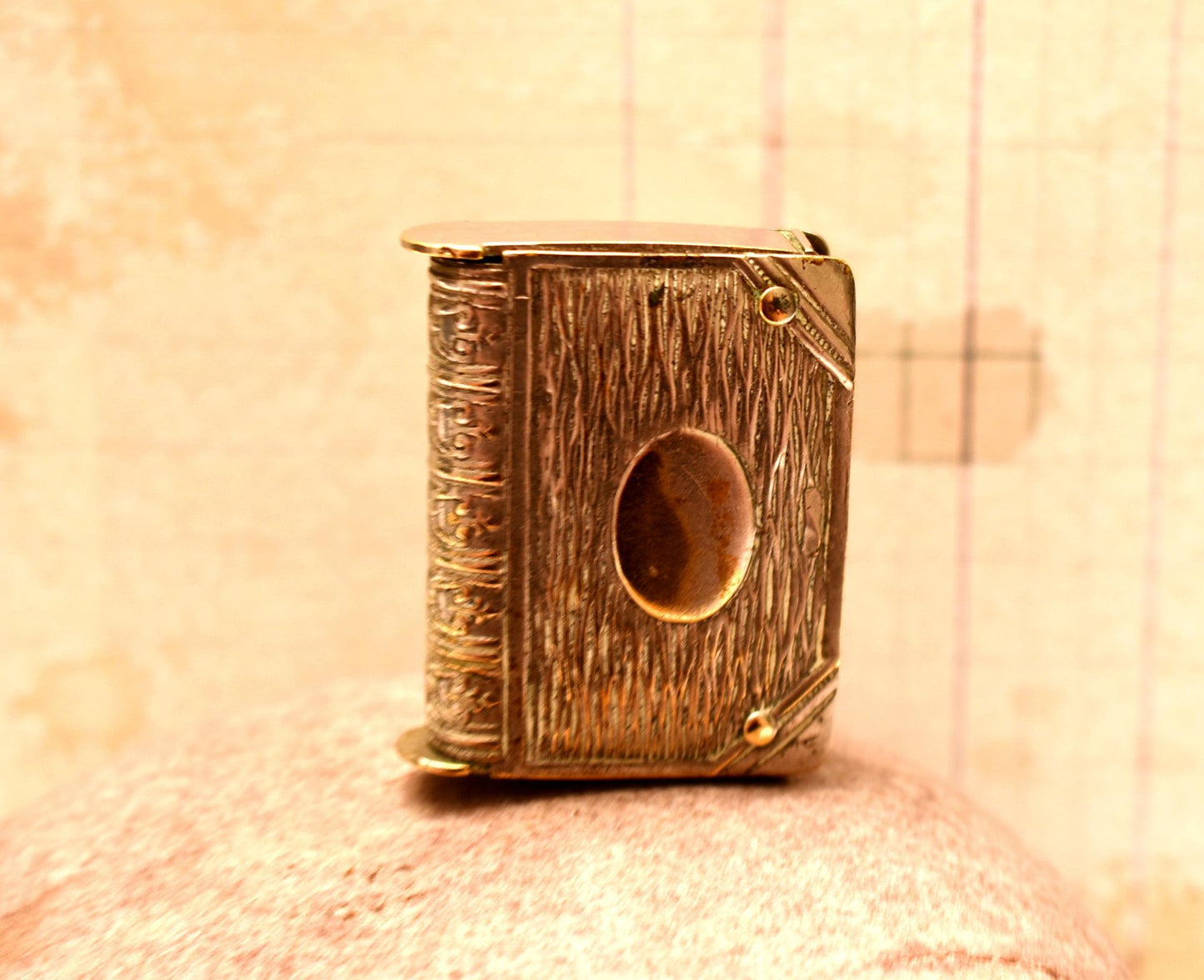 Book Vesta Case - Charming Victorian Match Safe Double Ended with Matches