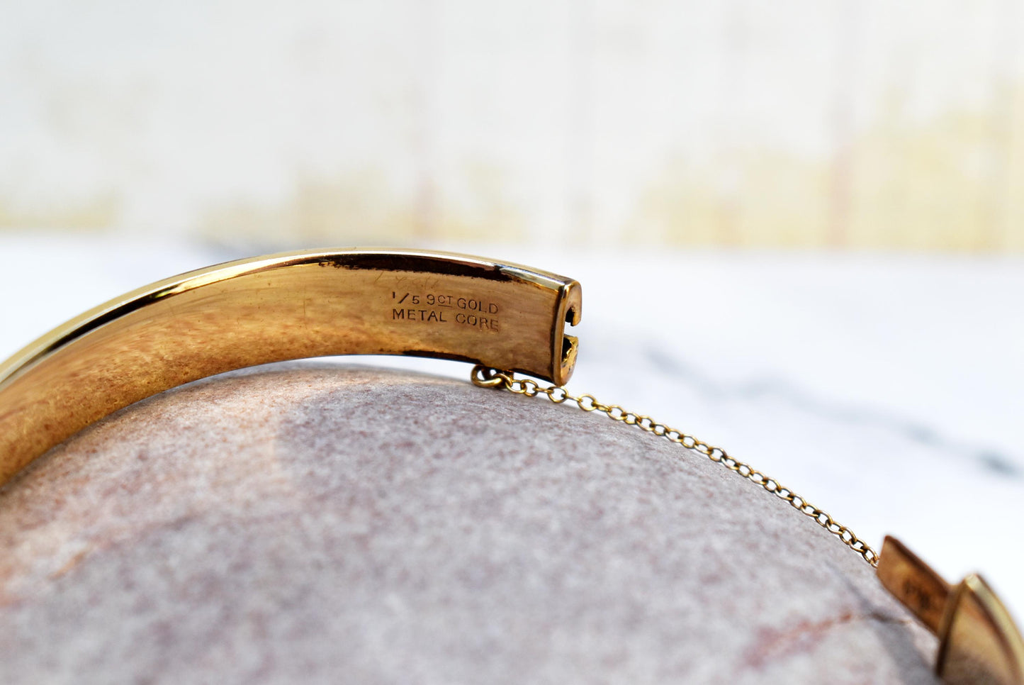 9 Ct Gold 1/5 Metal Core Bangle - Beautiful Engraved Vintage Bracelet with Safety Chain