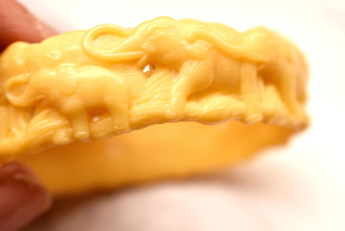 Art Deco Celluloid Bangle - Beautiful Elephant Parade Japanese Antique