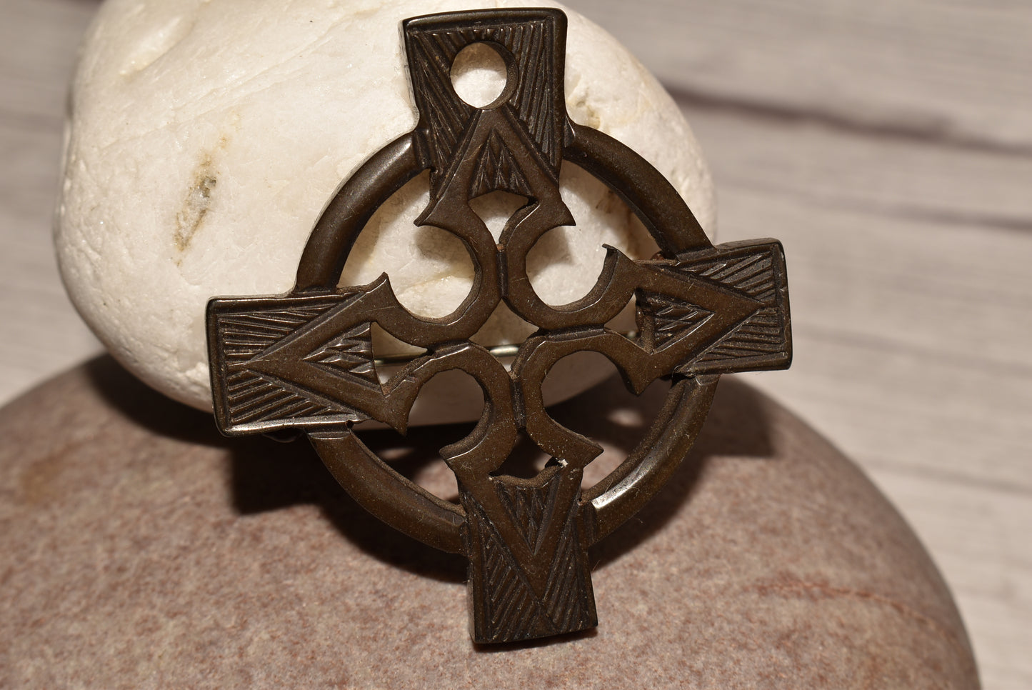 Victorian Bog Oak Brooch - Beautiful Carved Celtic Cross Antique Decorative Brooch/Pendant