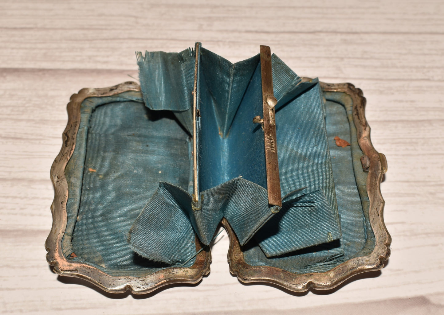 French Victorian Silver Mother of Pearl Etui Purse