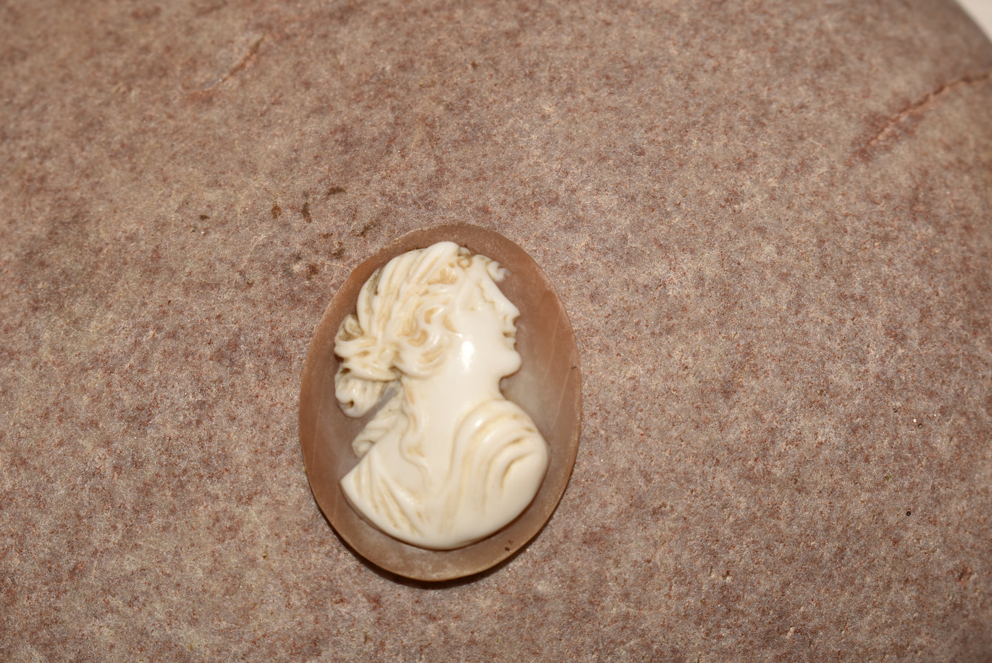 Antique Georgian Cameo - Unusual Smiling Detailed Cameo to Mount