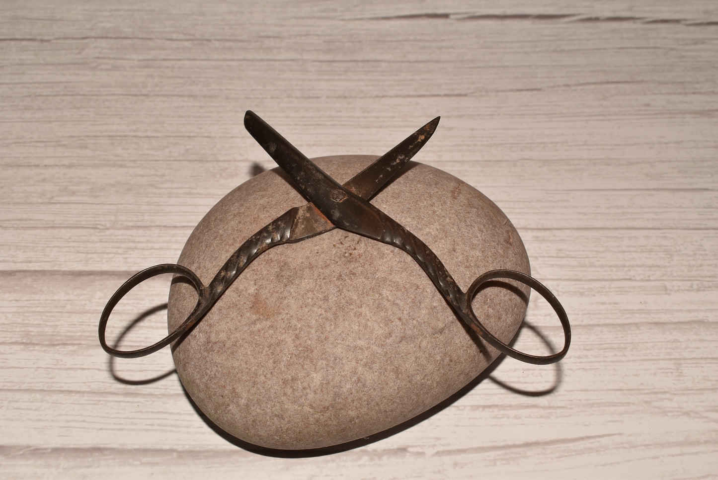 Victorian Sewing Scissors - Gorgeous Large Decorative