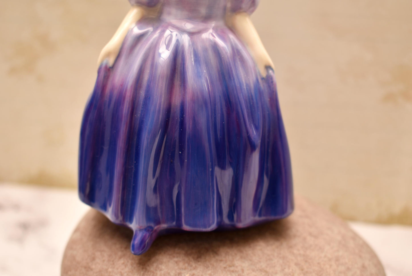 Royal Doulton Marie Figurine - Beautiful Green Back Stamp Leslie Harradine Classic