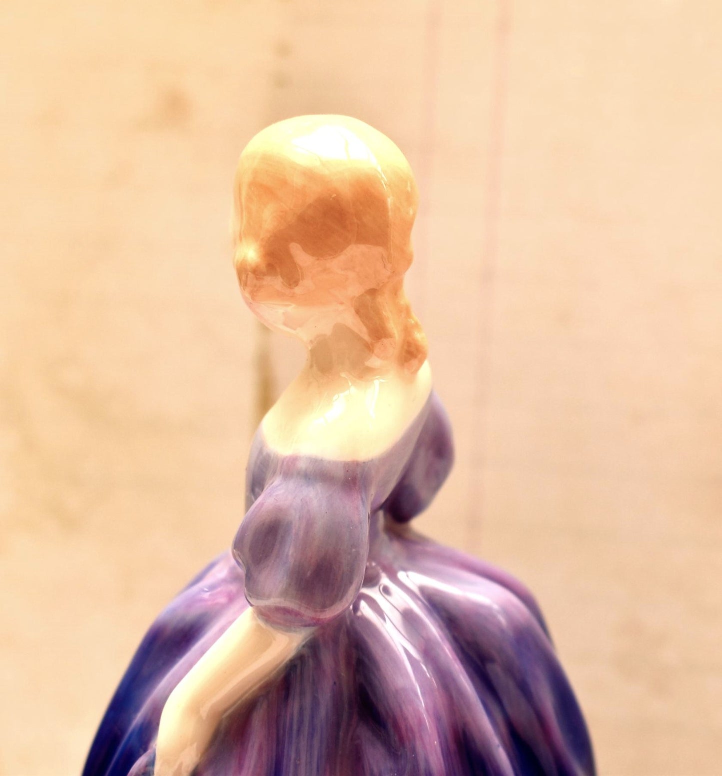 Royal Doulton Marie Figurine - Beautiful Green Back Stamp Leslie Harradine Classic