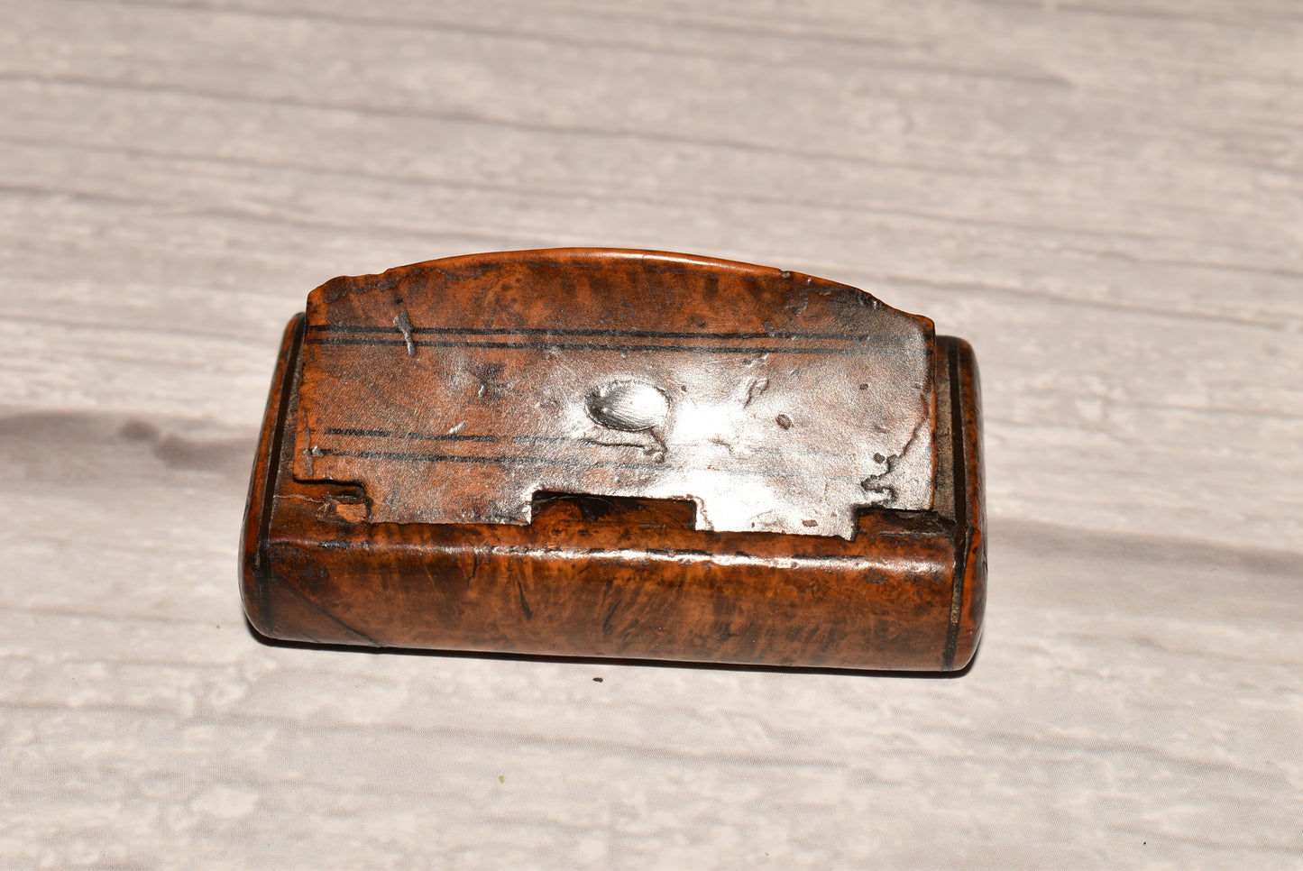 Antique Walnut Snuff Box - Gorgeous Georgian Pocket Box