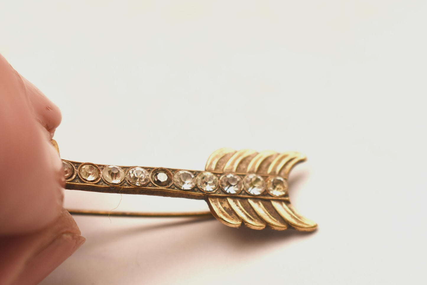 Antique Arrow Brooch - Gorgeous Late Victorian Paste Stone