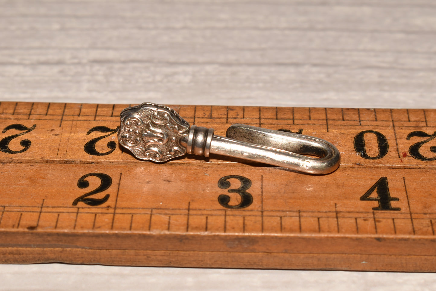 Victorian Napkin Clip - Beautiful Decorative Accessory