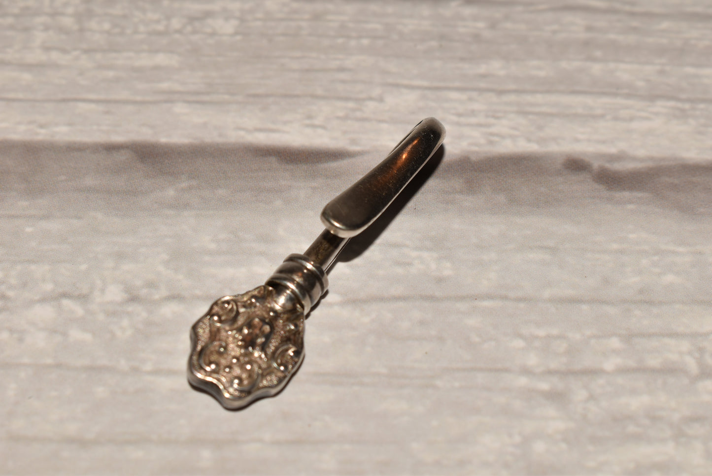 Victorian Napkin Clip - Beautiful Decorative Accessory