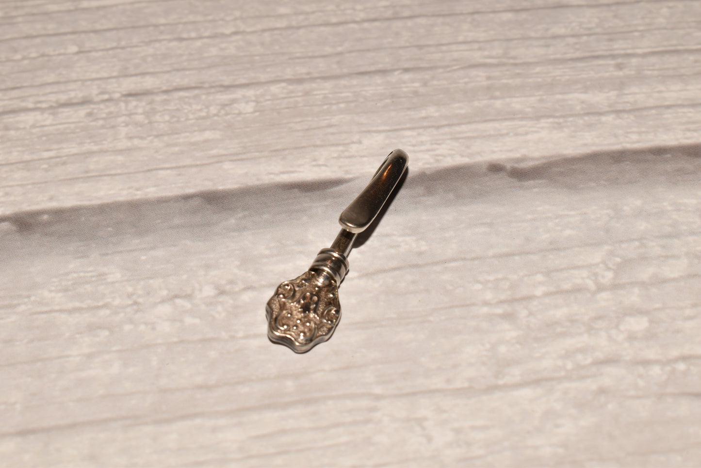 Victorian Napkin Clip - Beautiful Decorative Accessory