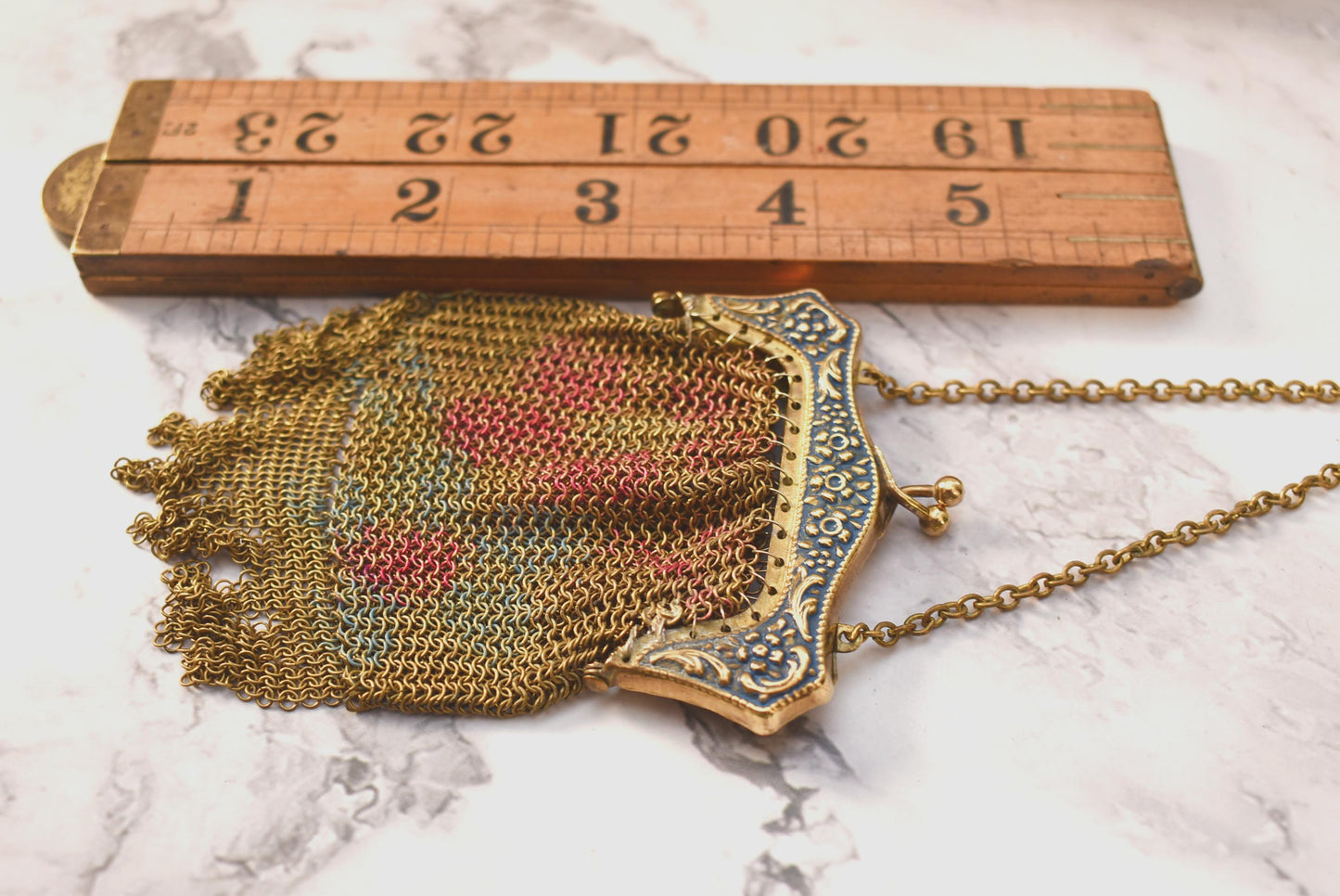 Antique Gilt Mesh Purse - Stunning Victoria Chain Mail Coin Purse with Pretty Pattern