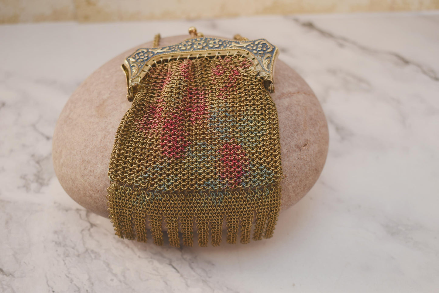 Antique Gilt Mesh Purse - Stunning Victoria Chain Mail Coin Purse with Pretty Pattern