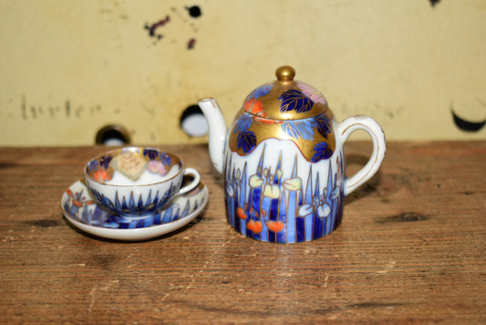 Rare Antique Fukagawa Seiji Micro Tea Set • Early 1900s Signed Japanese Arita Porcelain Iris & Gold Miniature Teapot • Cabinet Piece
